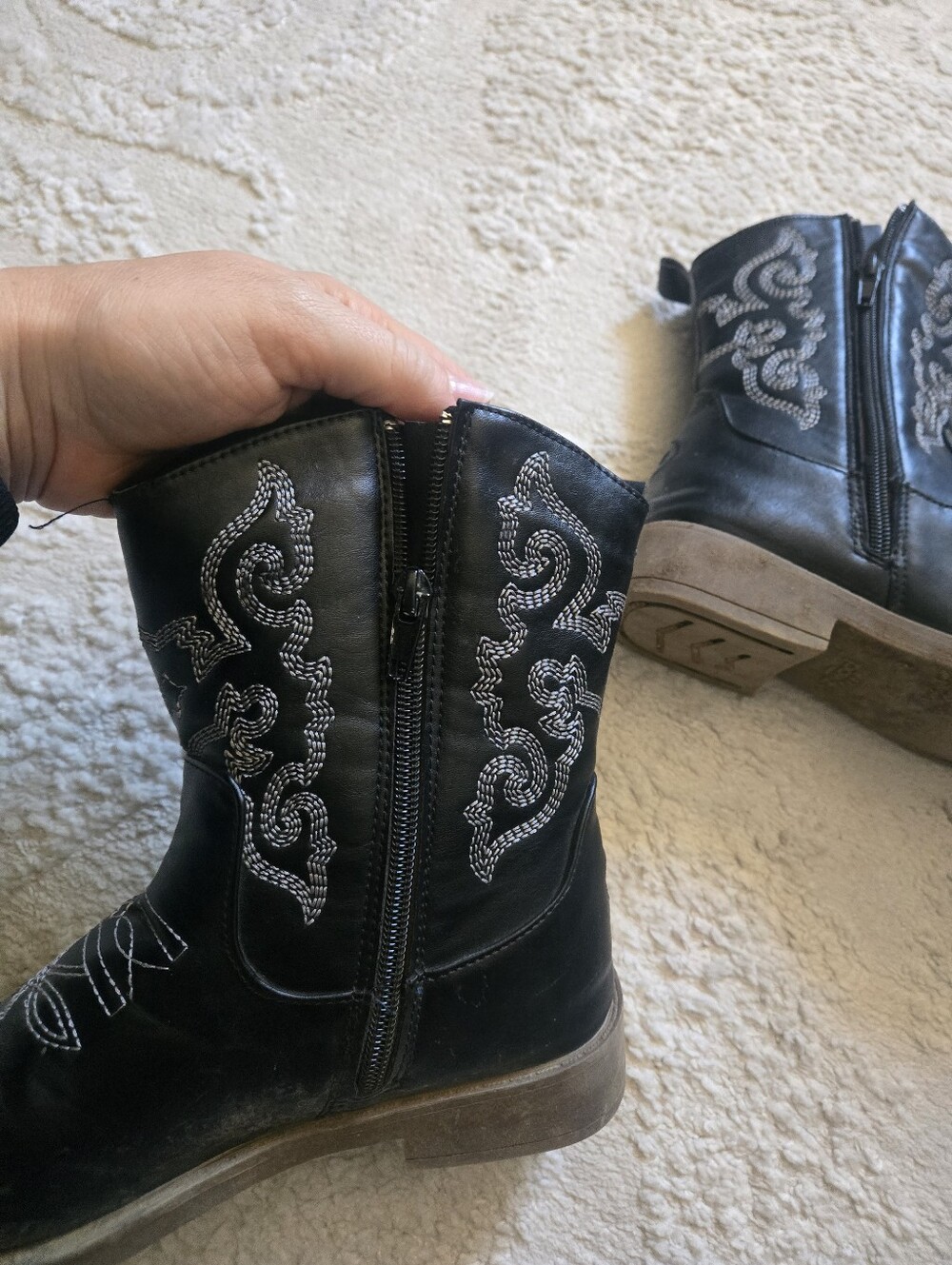 Girls Western Ankle Boots with Embroidered Detail - Picture 2 of 4